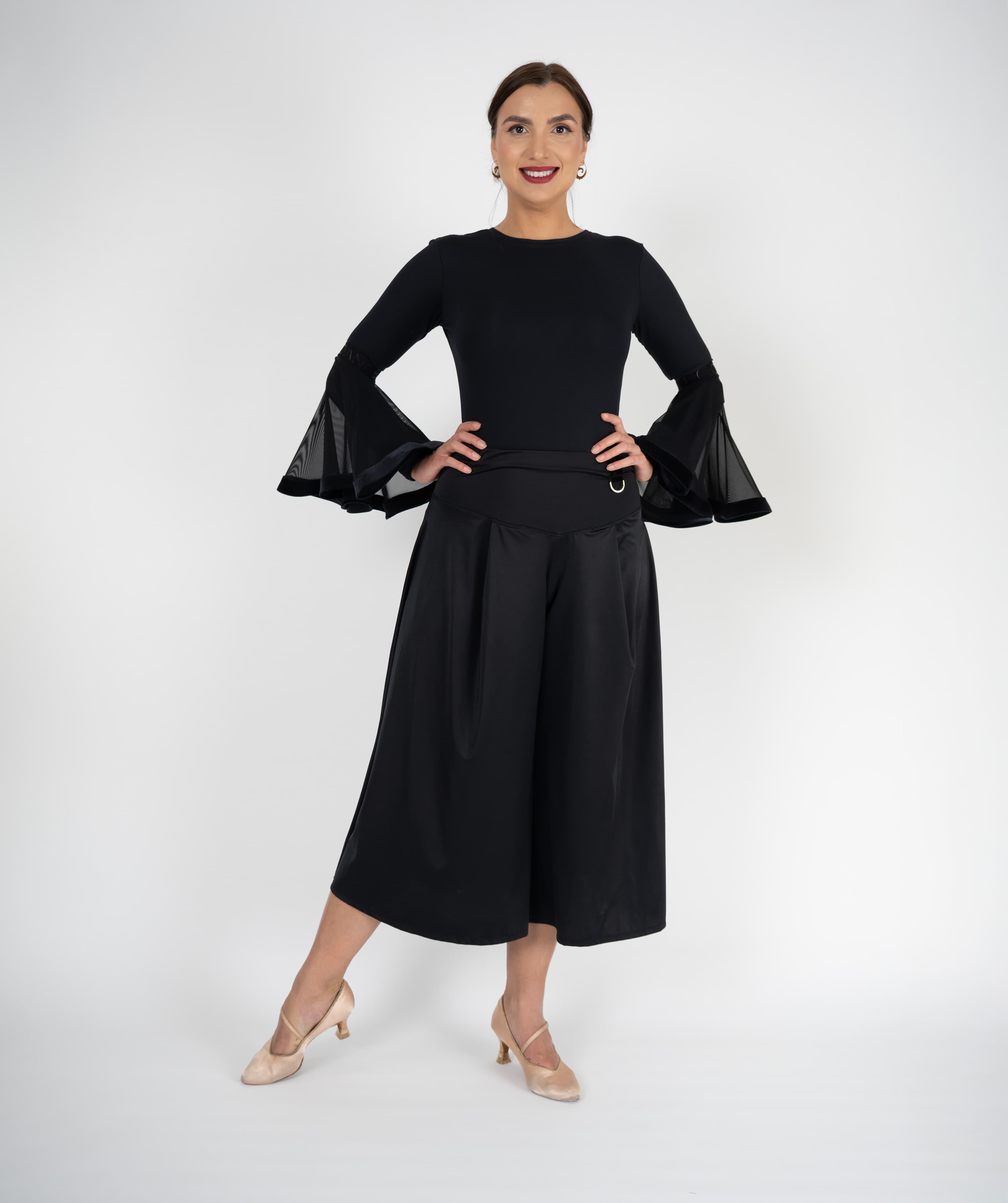 Grand Flow Shape Culottes | Yoke-Waist Wide-Legged Trousers Skirt Pants