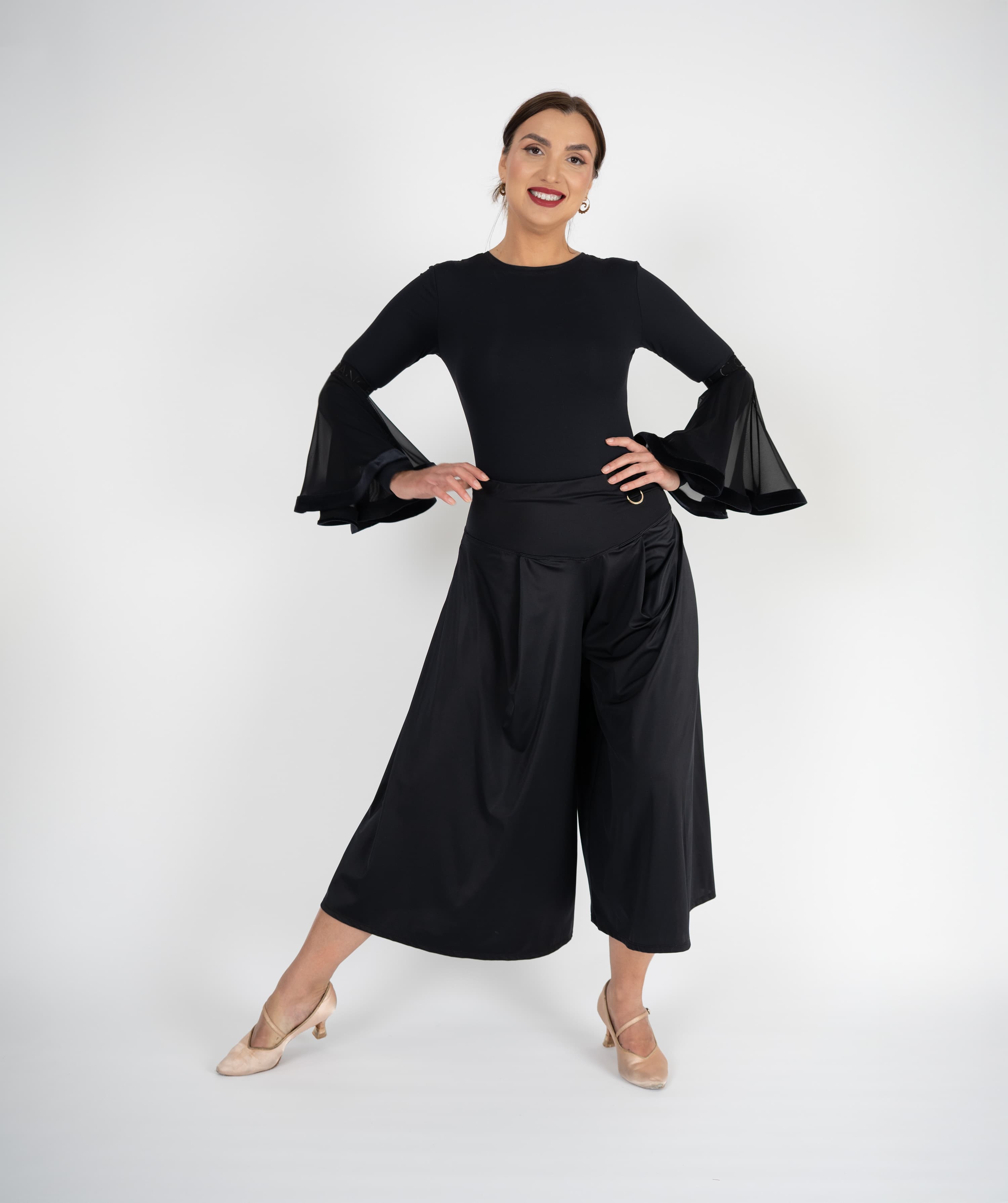 Grand Flow Shape Culottes | Yoke-Waist Wide-Legged Trousers Skirt Pants