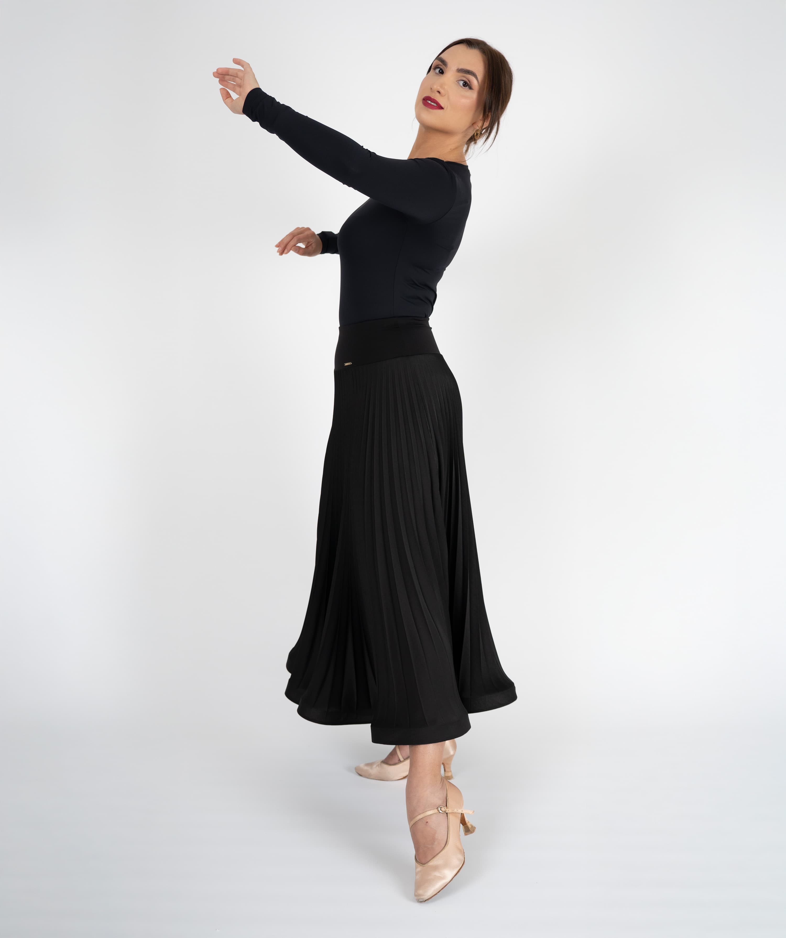 Pivot Sculpt | Pleated Maxi Ballroom Skirt with Yoke & Horsehair Braid Hem