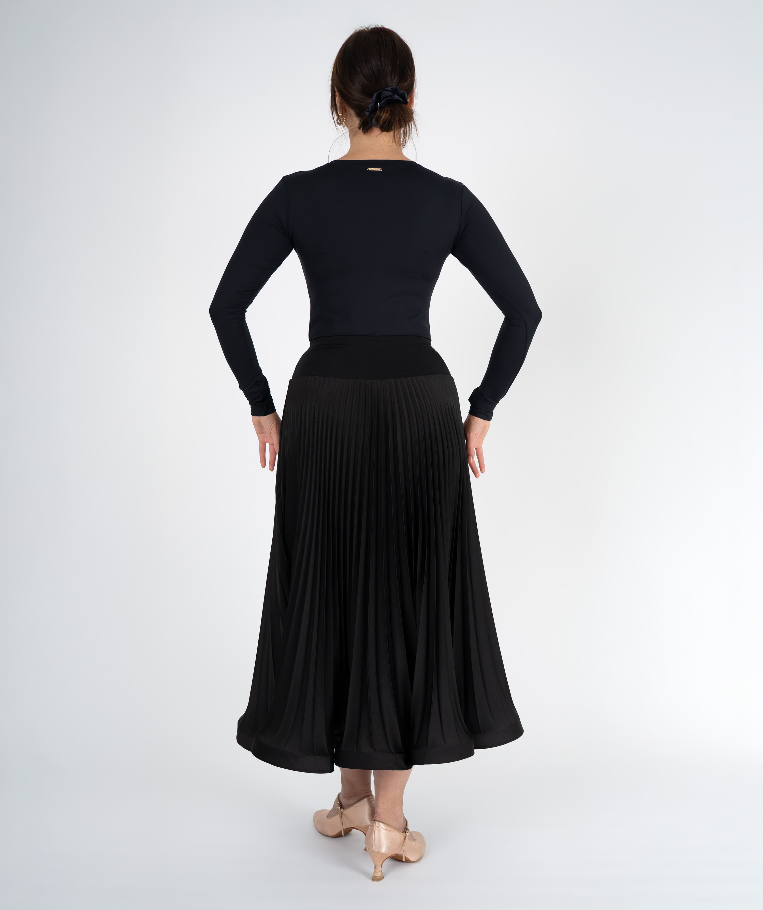 Pivot Sculpt | Pleated Maxi Ballroom Skirt with Yoke & Horsehair Braid Hem