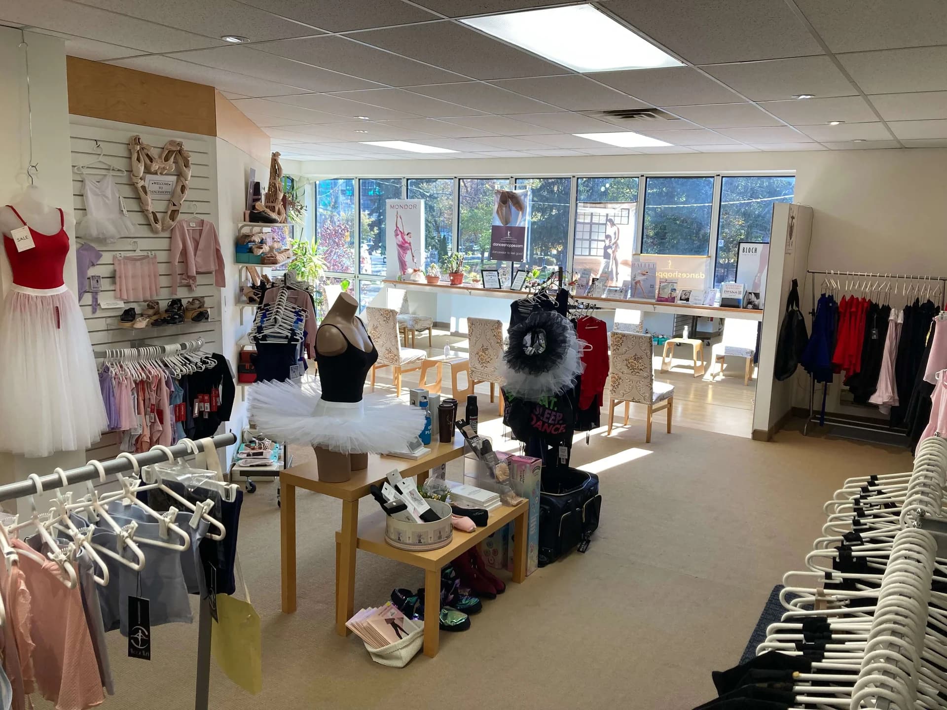DanceShoppe — photo 1