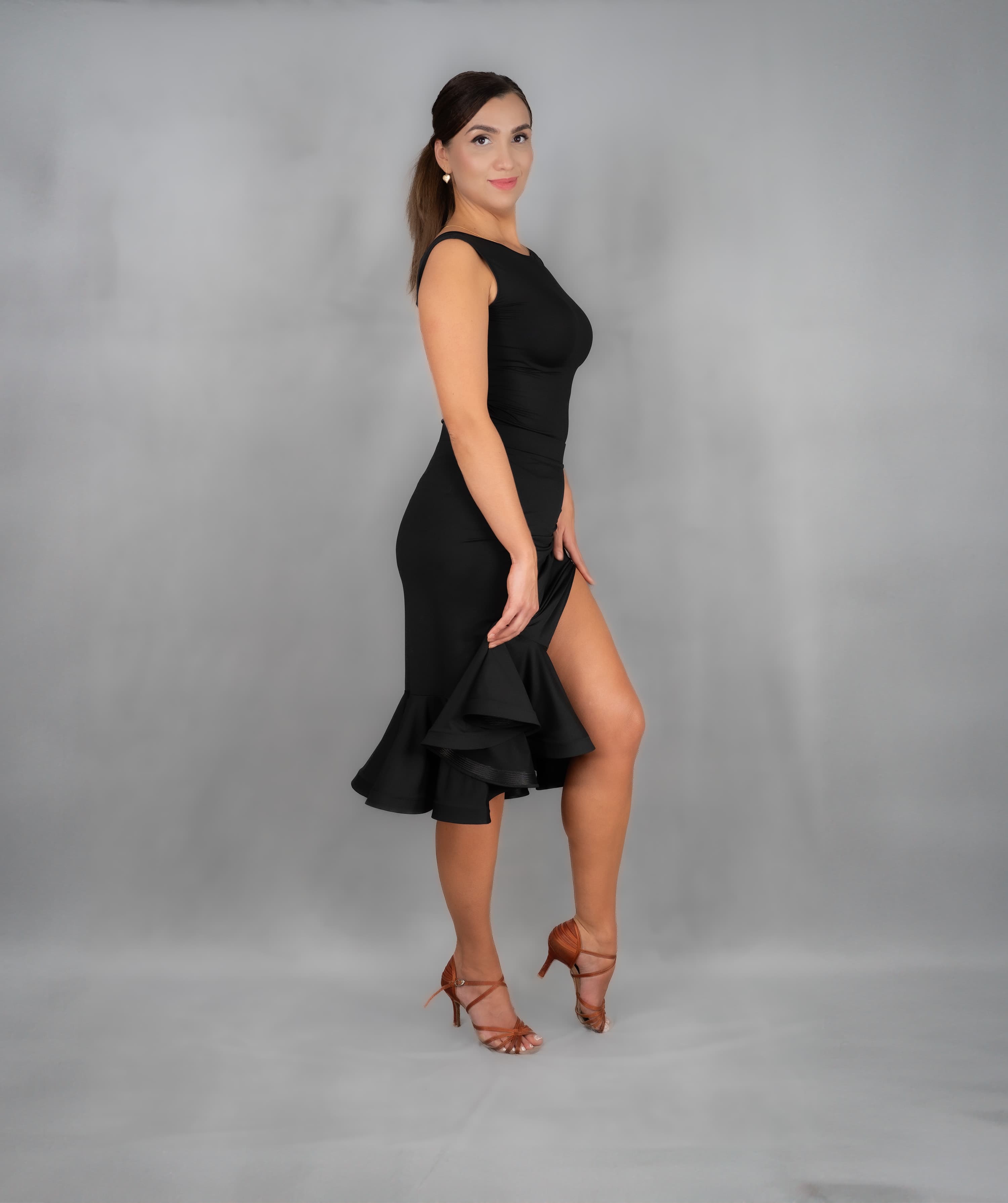 Showtime | Front Side Slit Skirt with Shaped Flounce